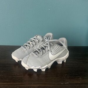 Nike fast flex softball cleats